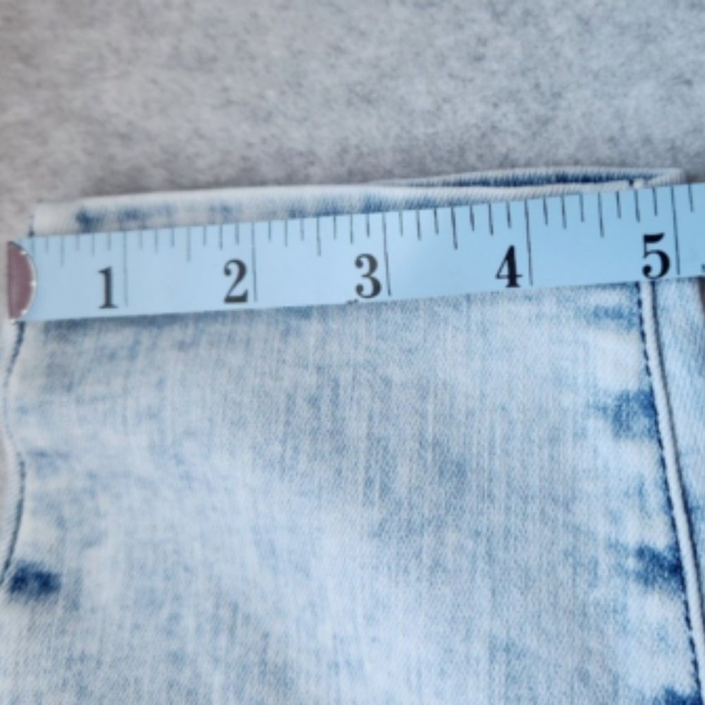 L'agence Womens Margot High Rise Skinny Jean Celestial Blue Acid Wash NWOT Sz 32 - Picture 11 of 14